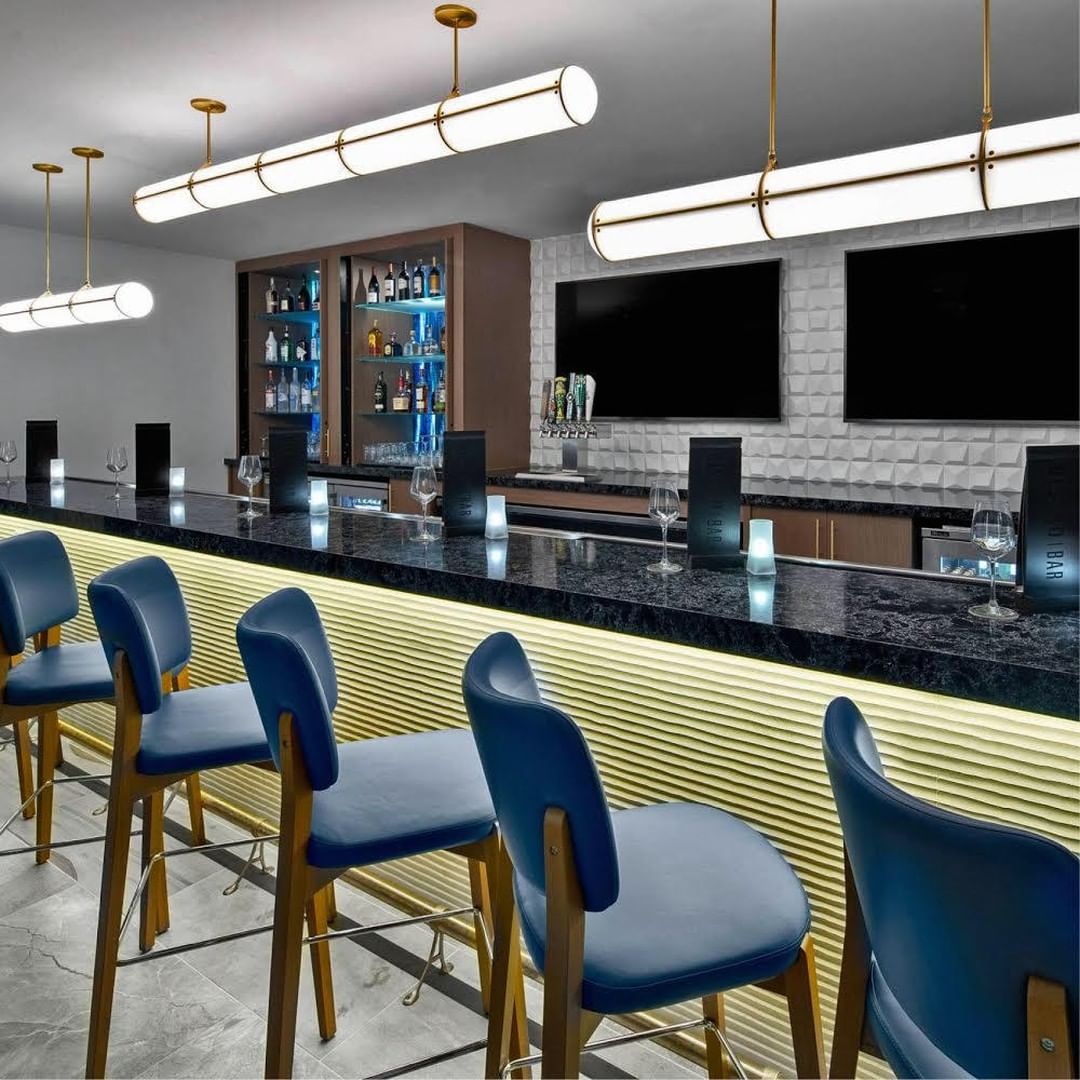 Endless Straight Pendant Light