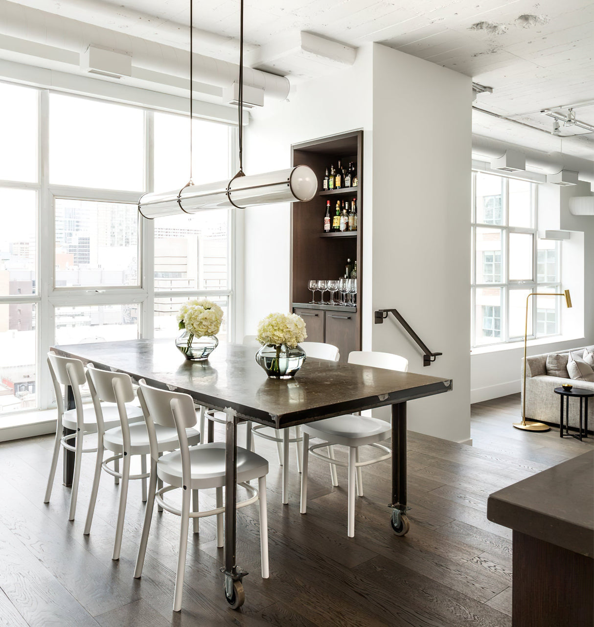 Endless Straight Pendant Light