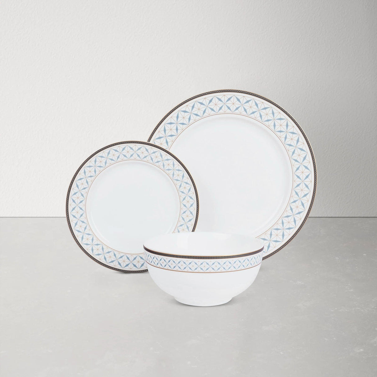 Black Gold Trim Dinner Set