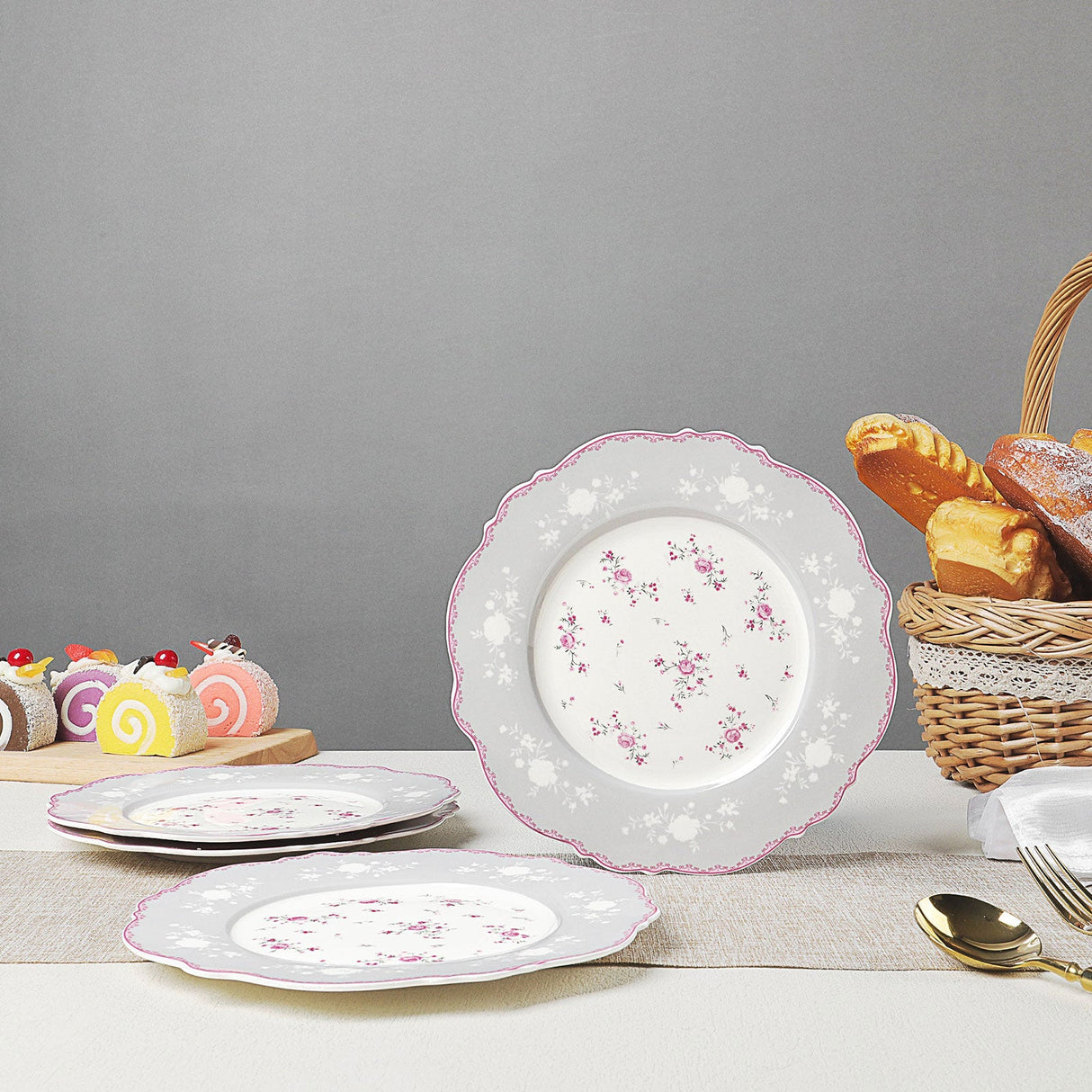 Porcelain Square Round Plates Set