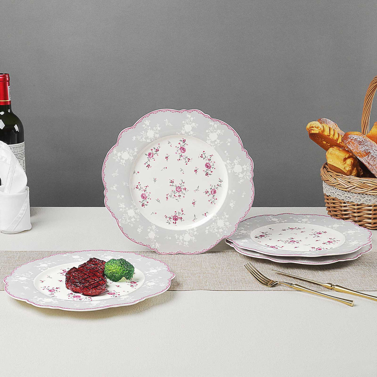 Porcelain Square Round Plates Set