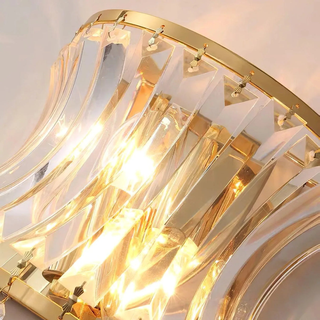 Crown Princess Wall Lamp