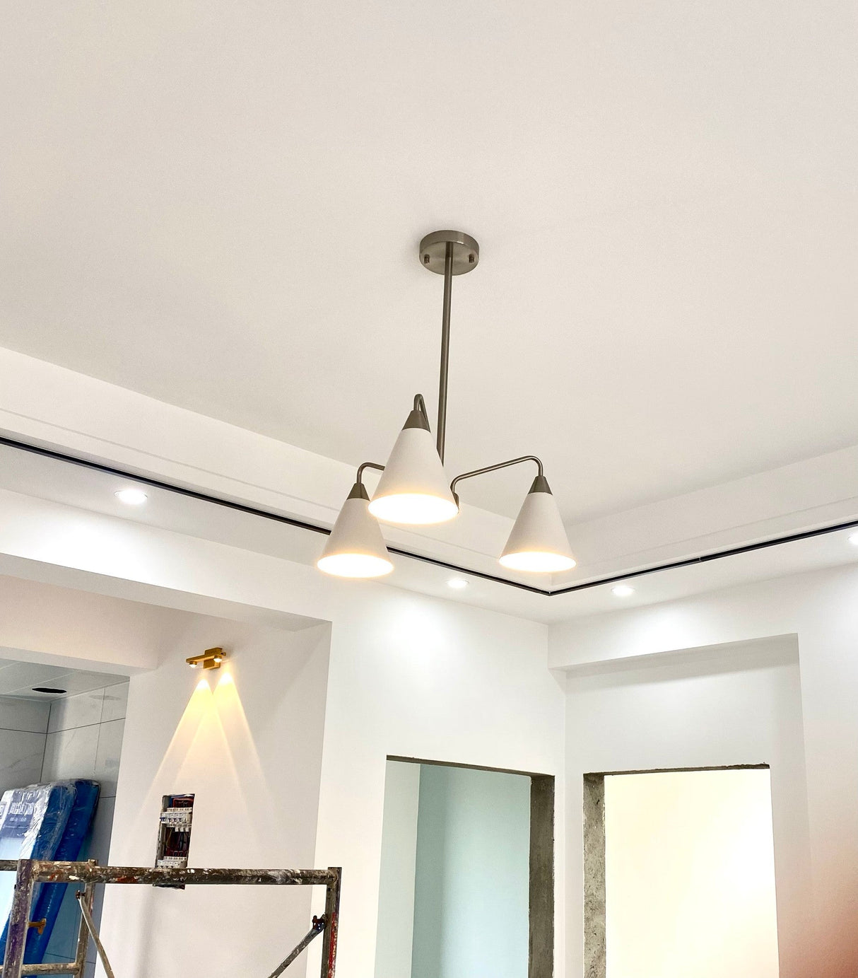 Fashion Cono Chandelier