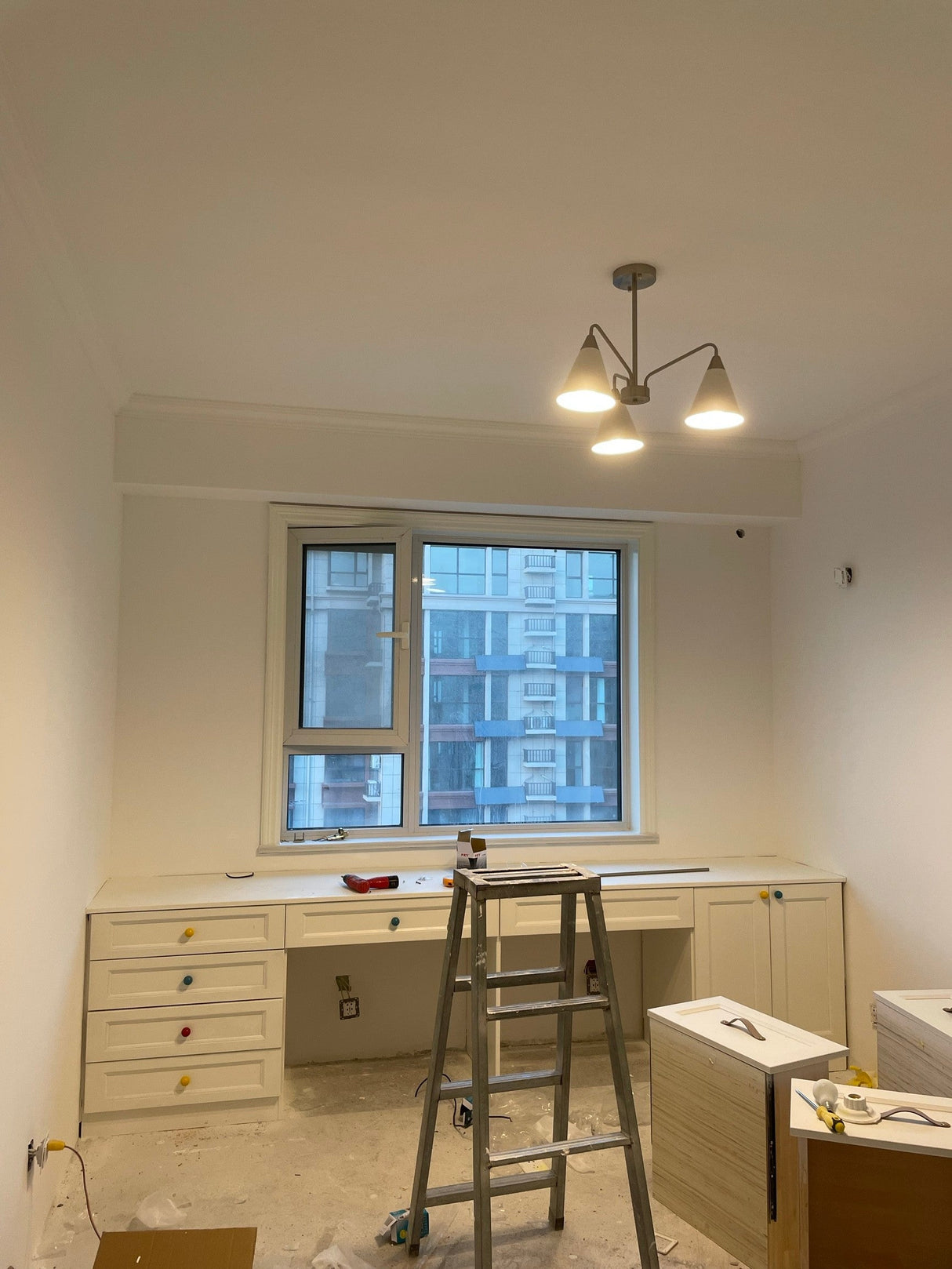 Fashion Cono Chandelier