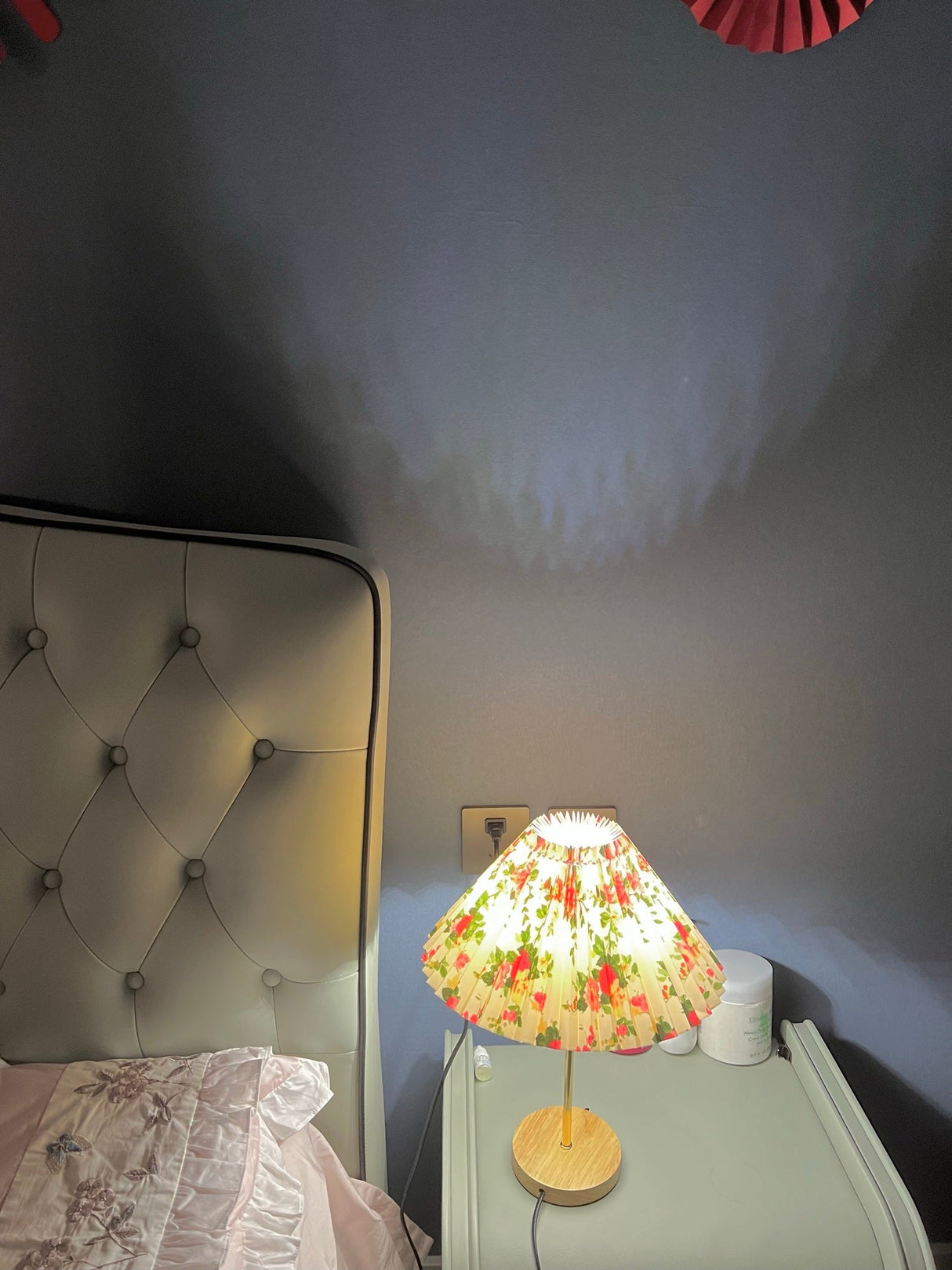 Flores Table Lamp