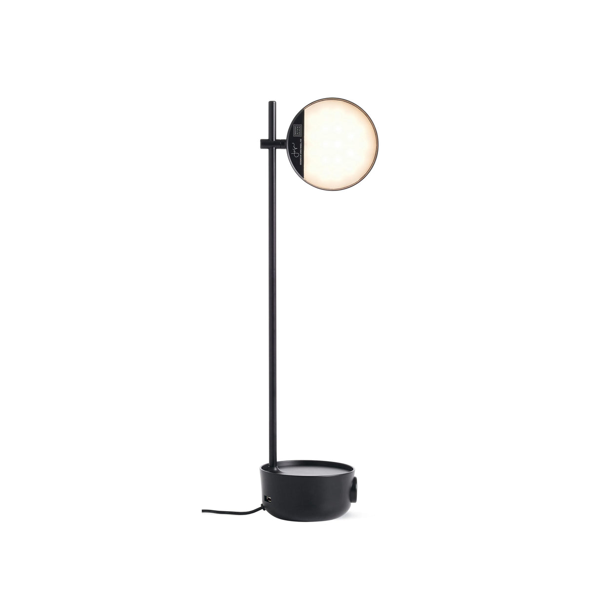 Focal LED Table Lamp