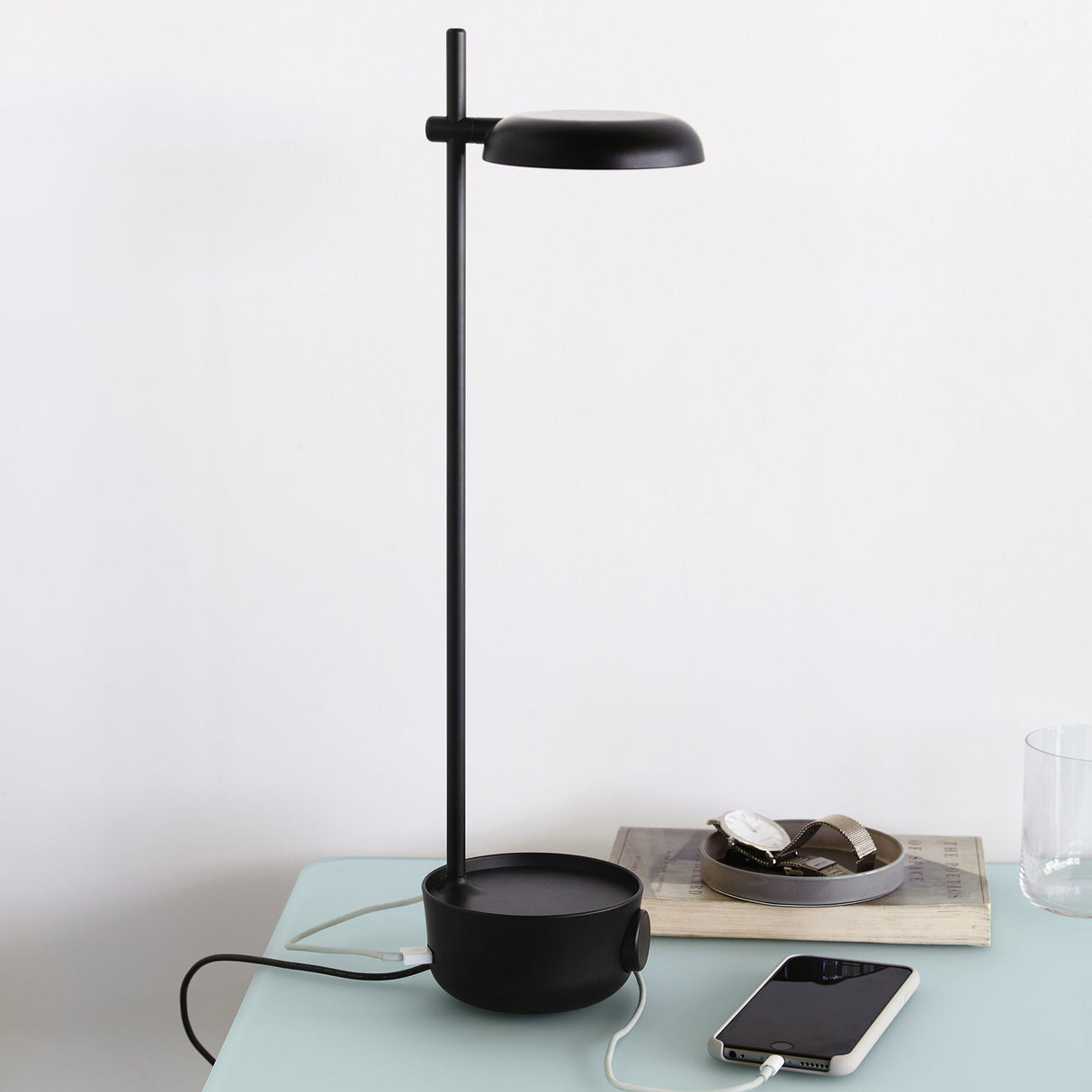 Focal LED Table Lamp