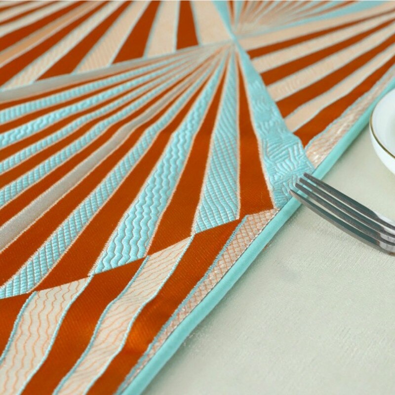 Gilla Geo Diamond Table Runner