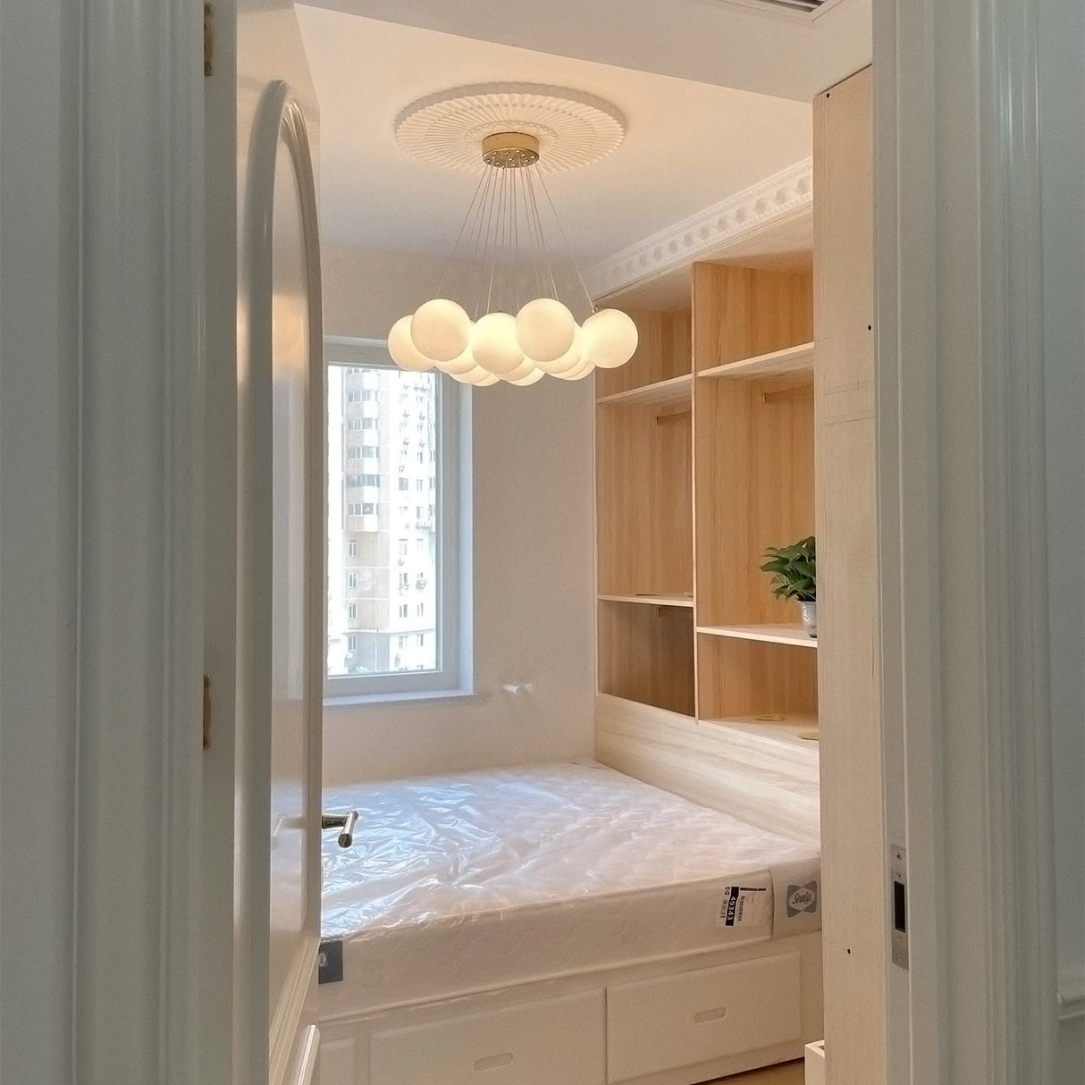 Glass 07R Chandelier