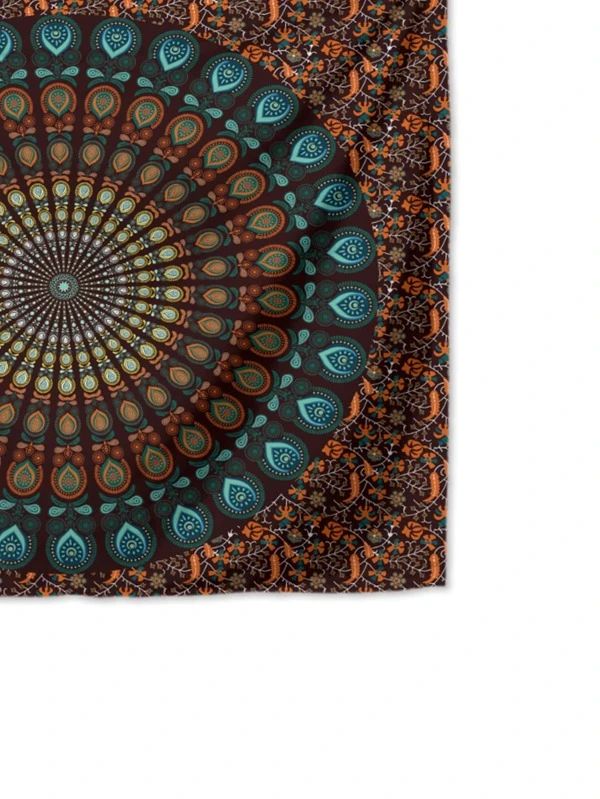 Graphic Print Tapestry