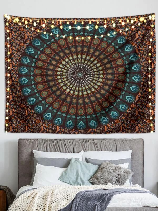Graphic Print Tapestry