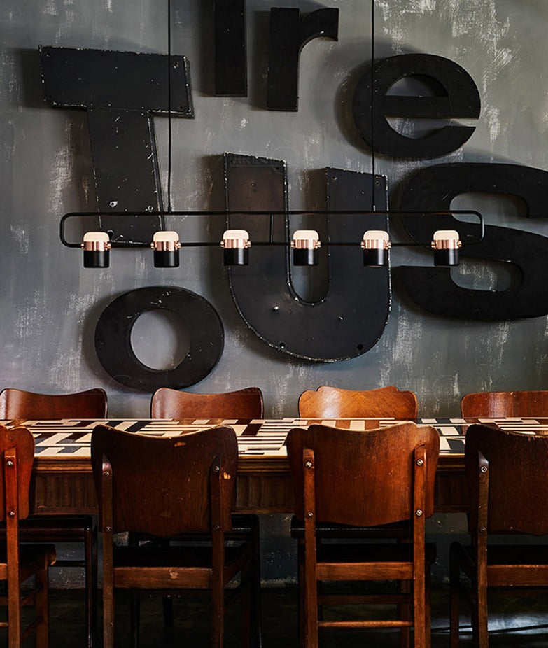 La Scène Pendant Light