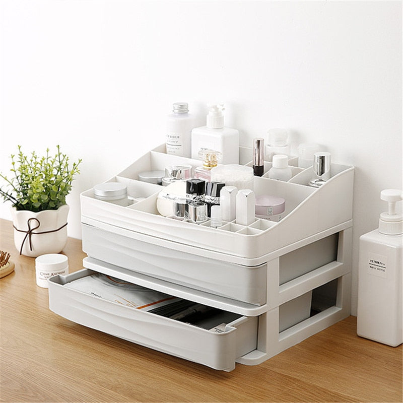 Coquette Desktop Makeup Organizer