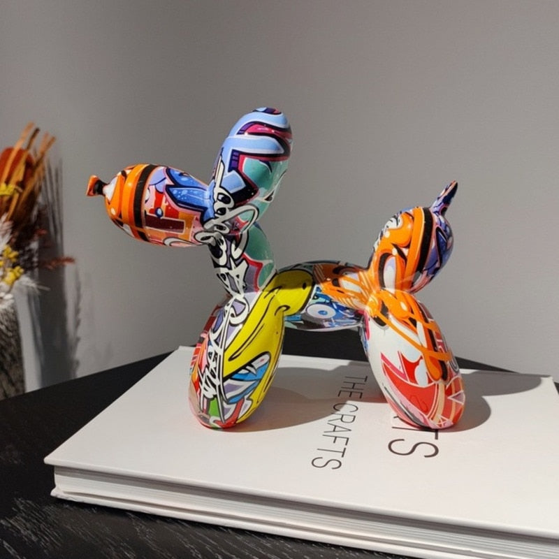 Y2K NPainting Koons Statue