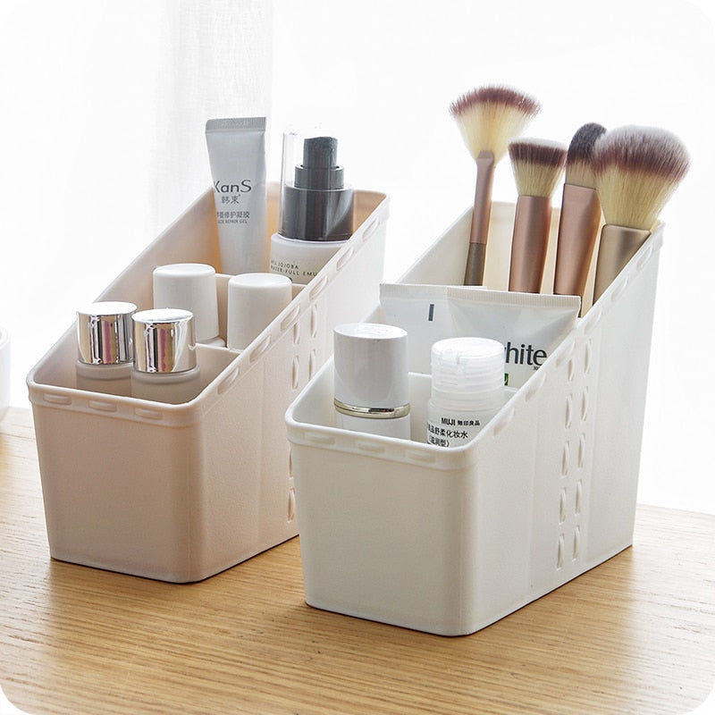 Preppy Home Makeup Organizer