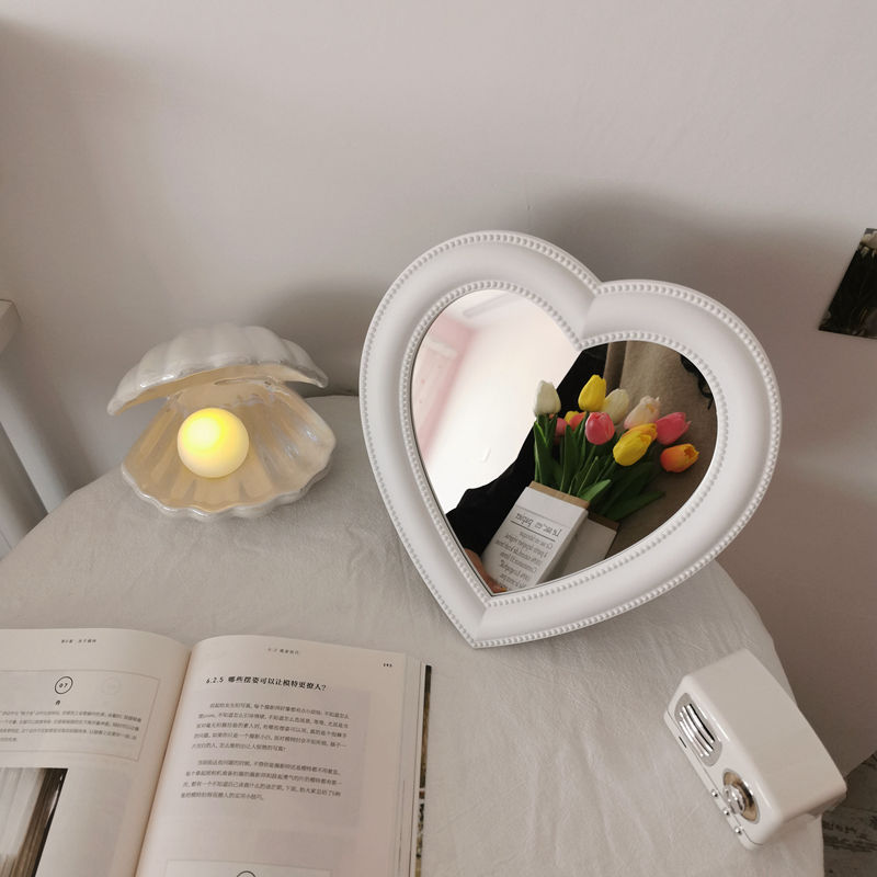 Preppy Heart Cosmetic Mirror