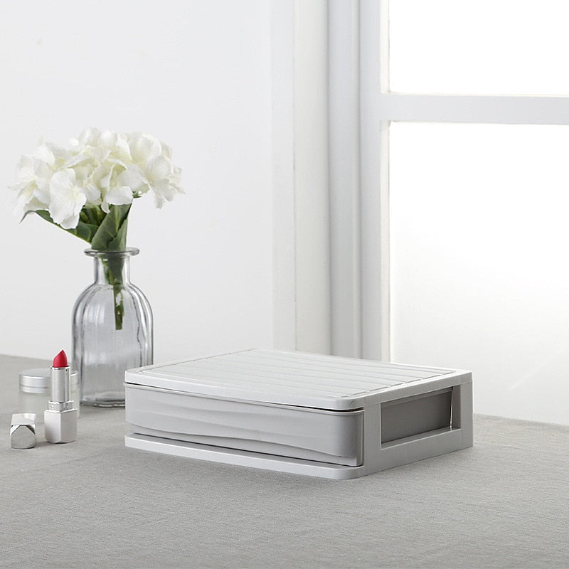 Coquette Desktop Makeup Organizer