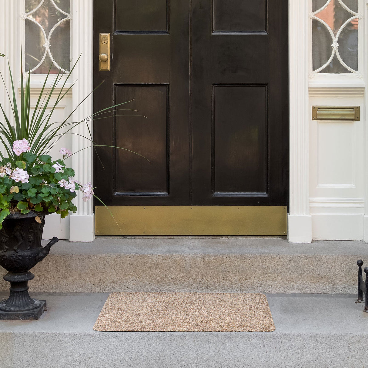 Magic Low-Profile Doormat