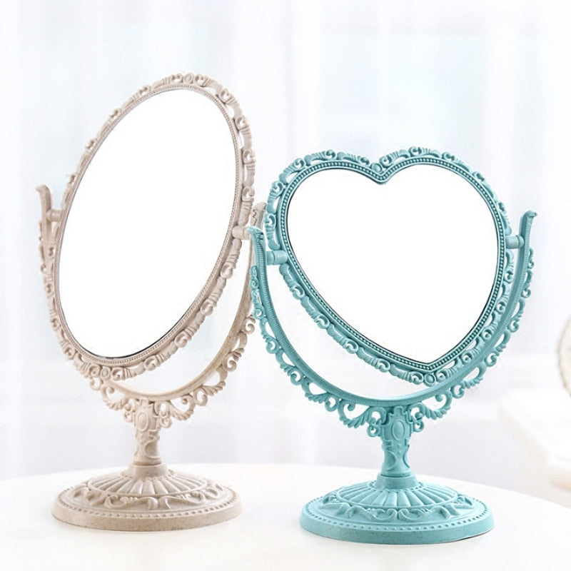 Preppy Rotatable Heart Mirror