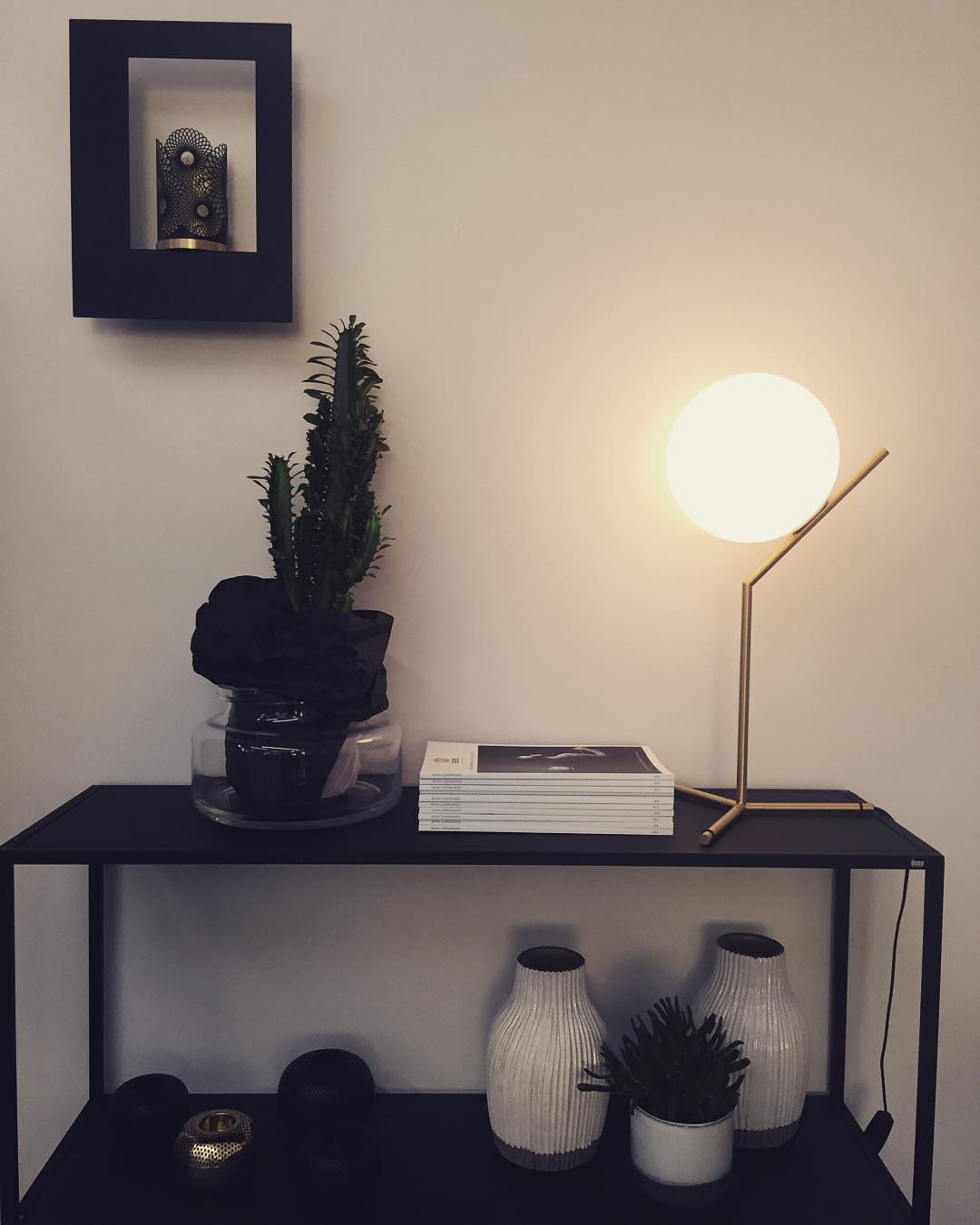 IC Lights Table Lamp Series