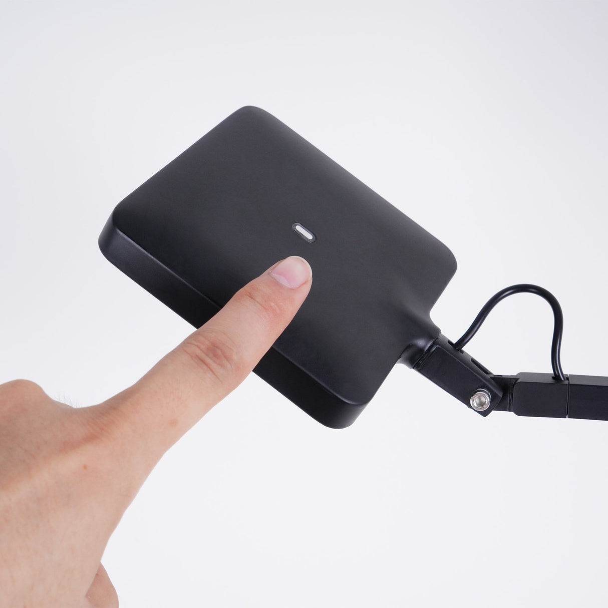 Kelvin Edge Table Lamp