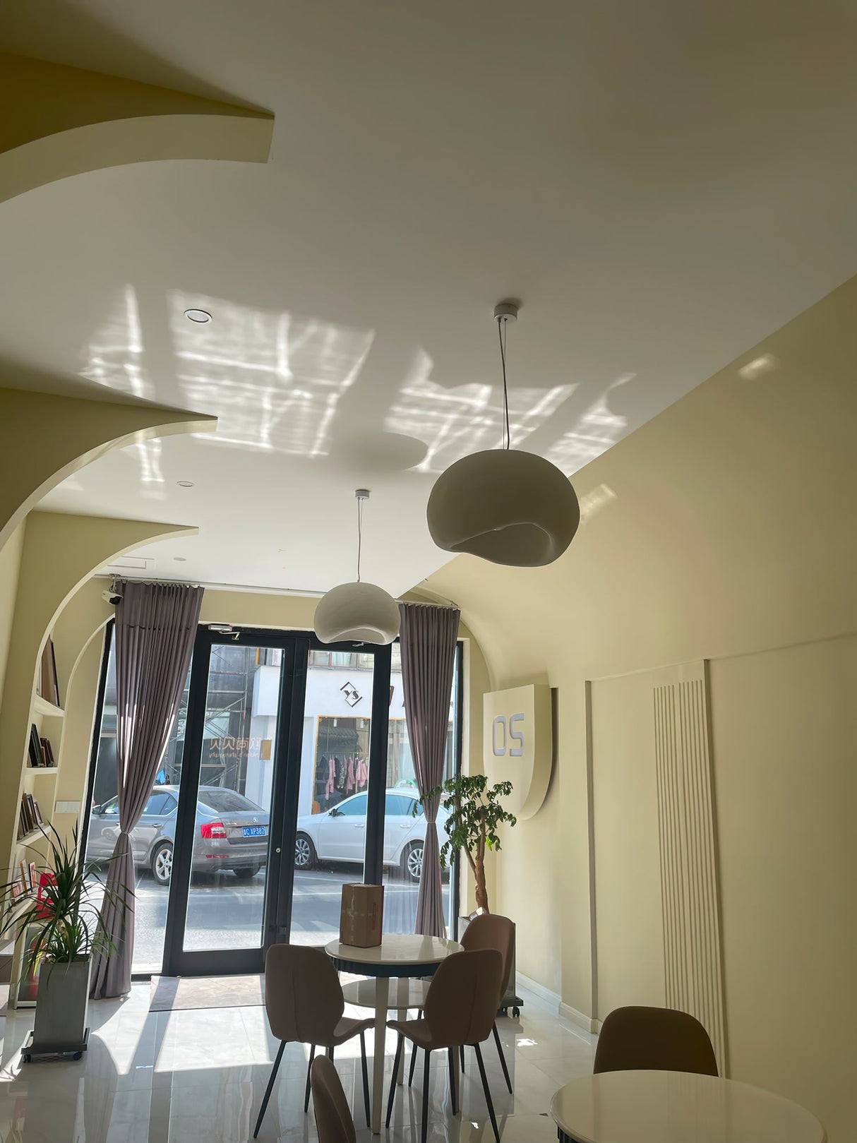 Khmara Smooth Pendant Lamp B