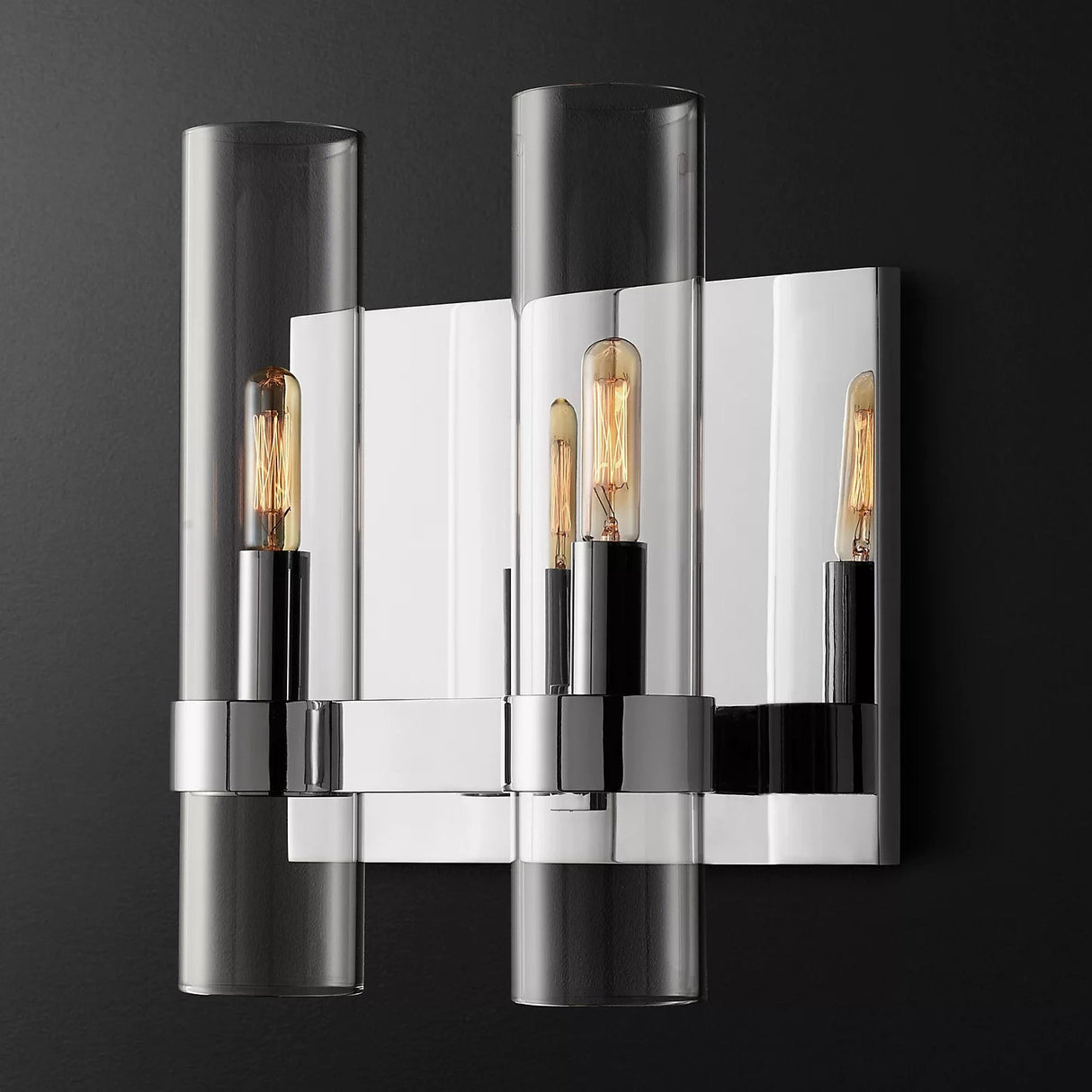 La Villa Wall Lamp