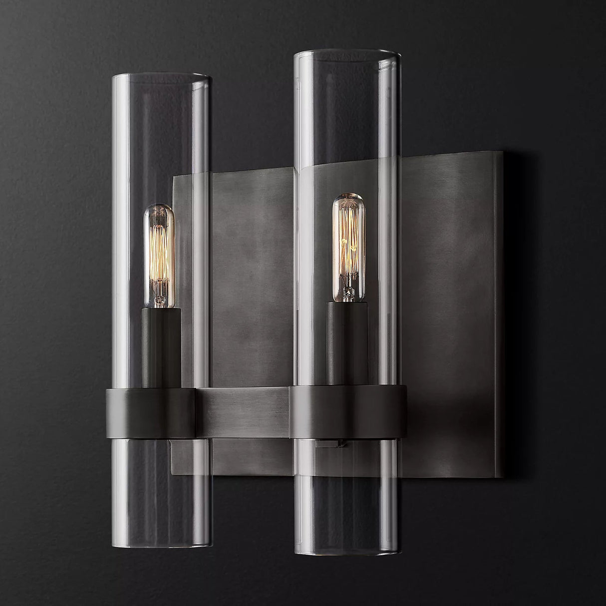 La Villa Wall Lamp