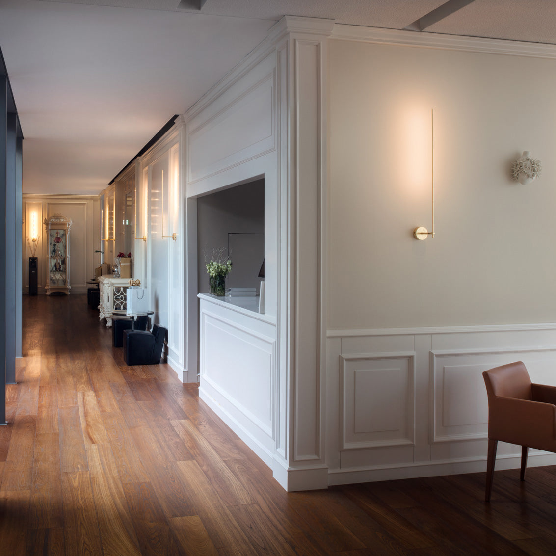 Light Stick V Sconce