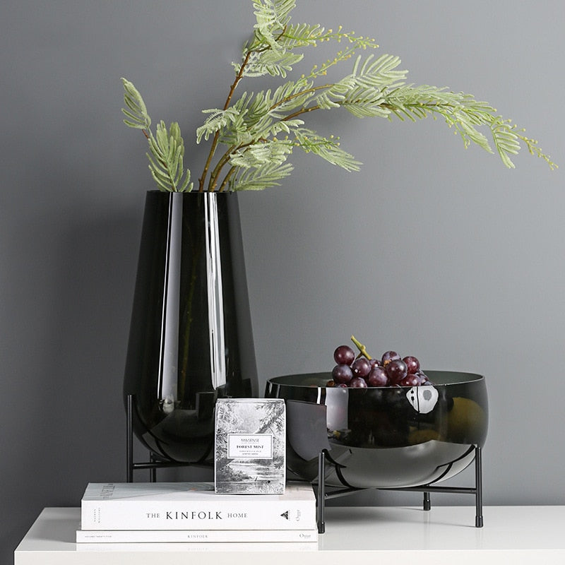Luxurious Art Vase Ornament  & Transparent Fruit Bowl