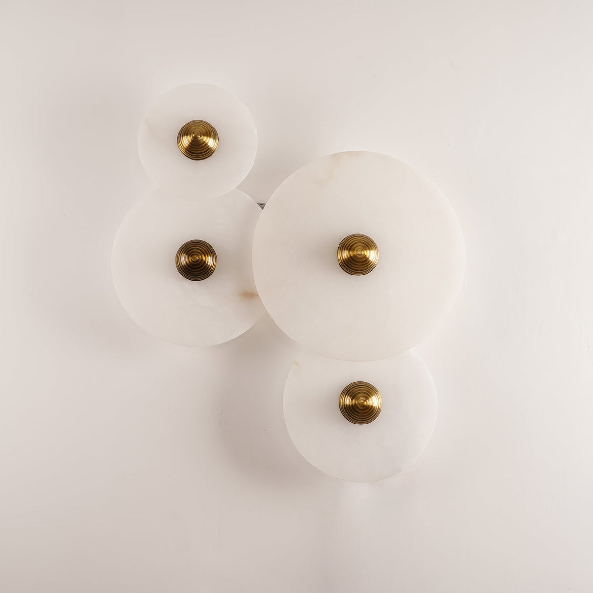 Median Sconce