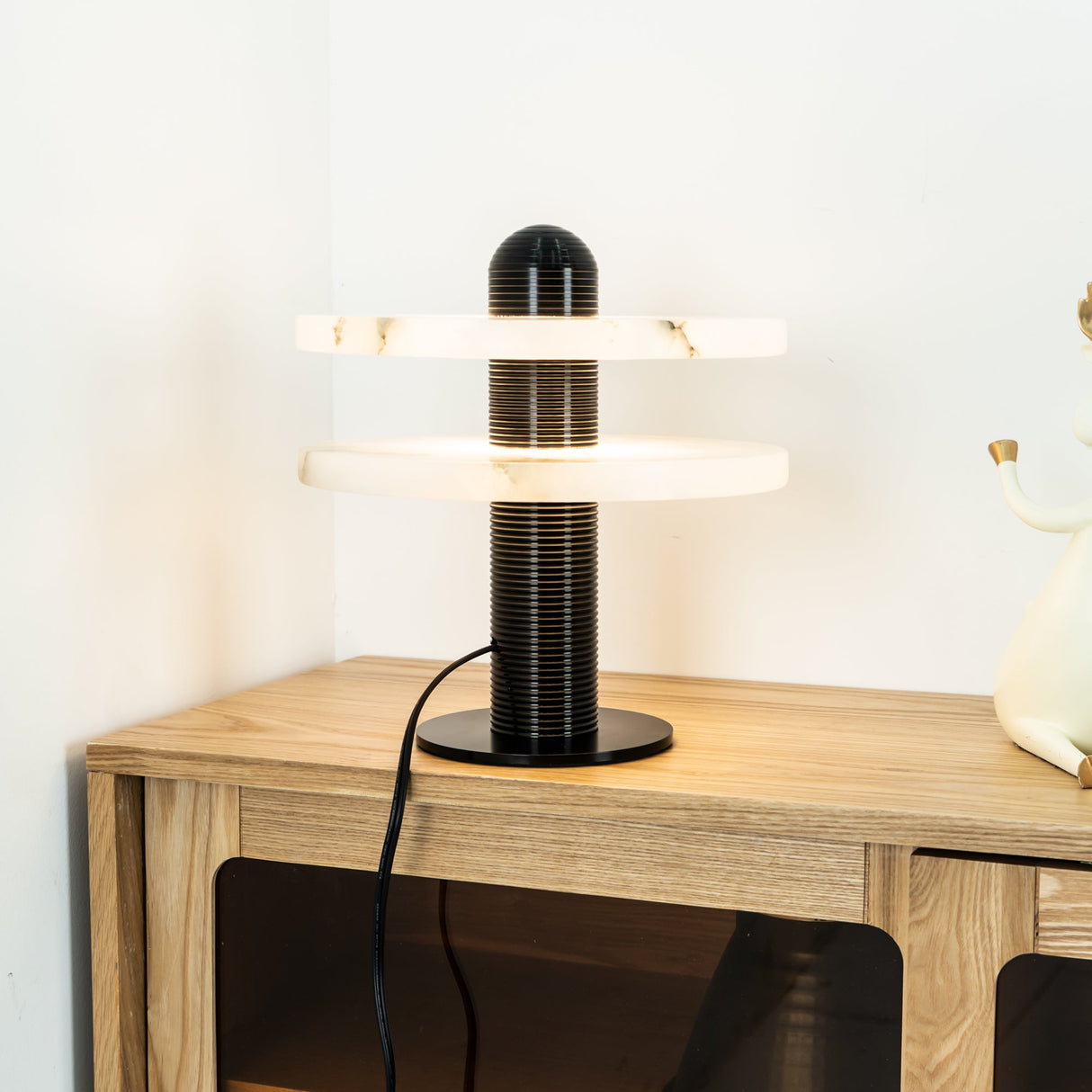 Median Table Lamp