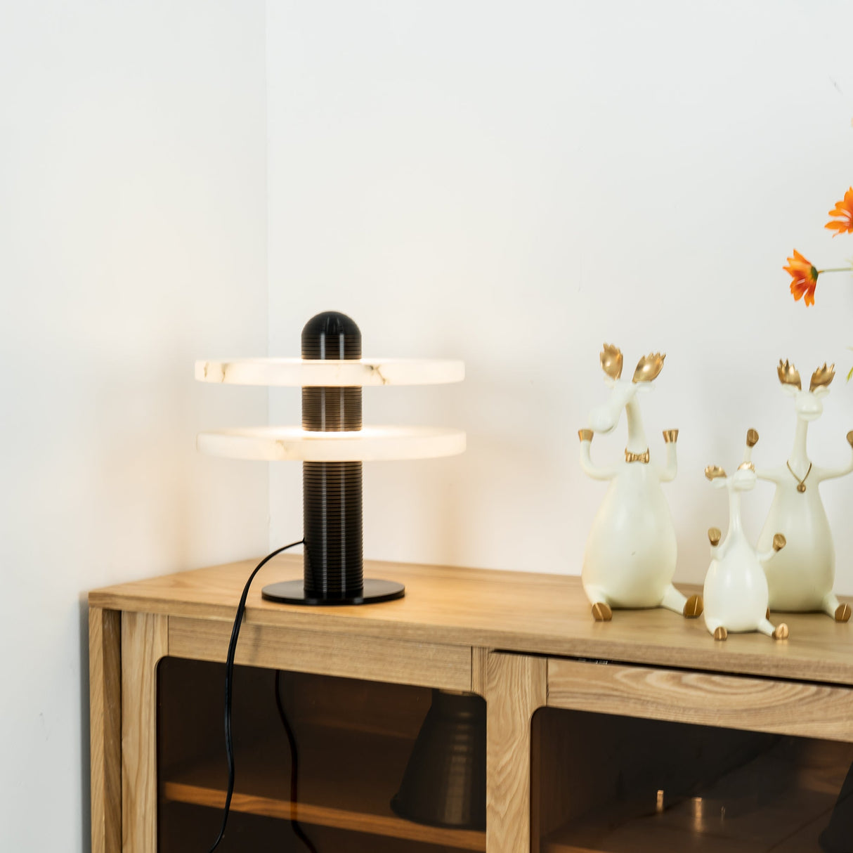 Median Table Lamp