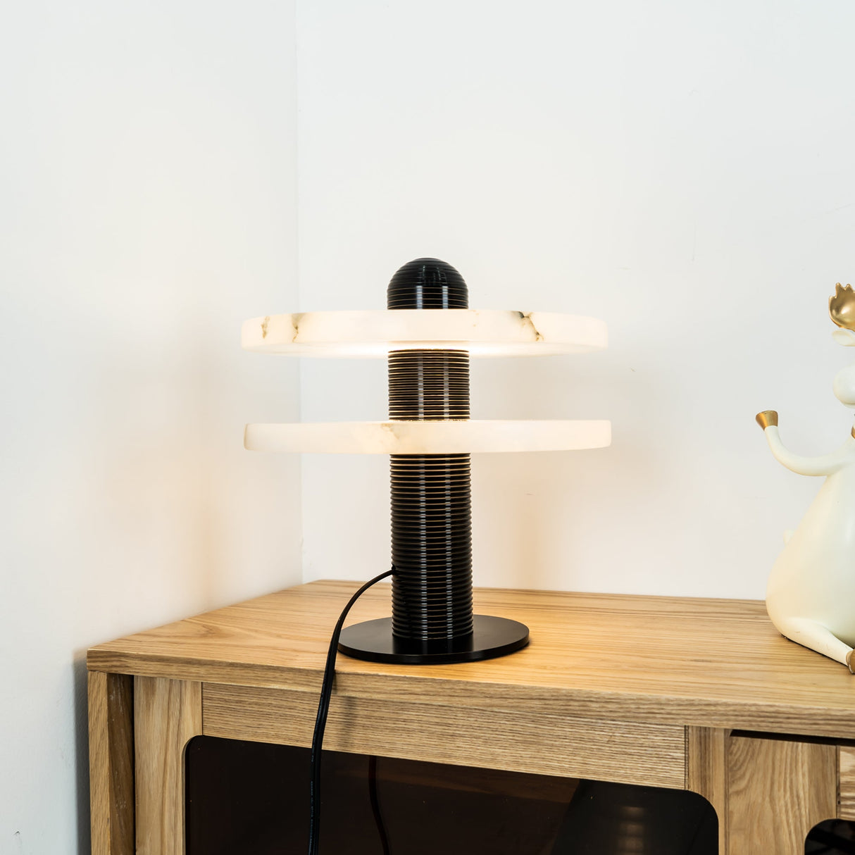 Median Table Lamp