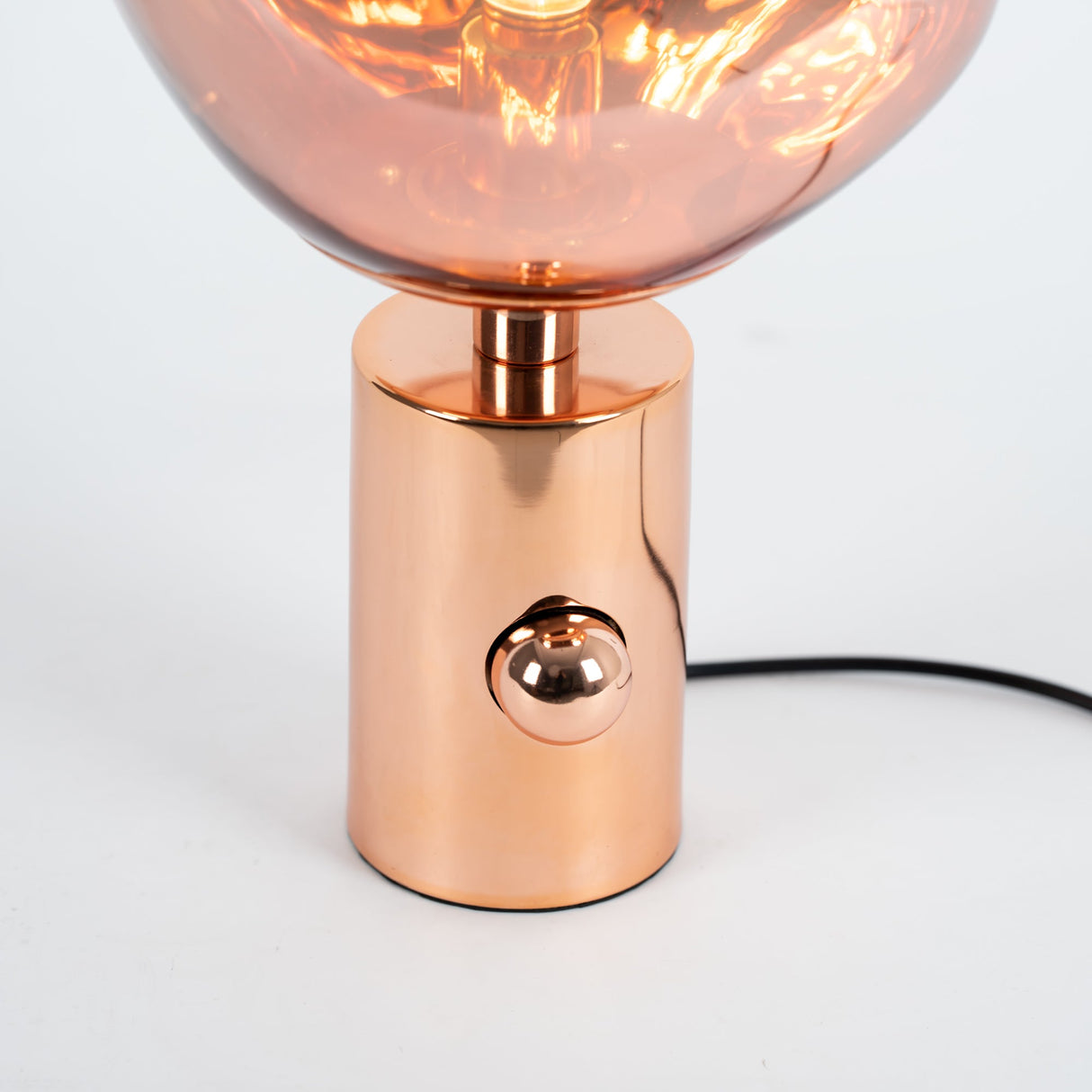Melt Table Lamp