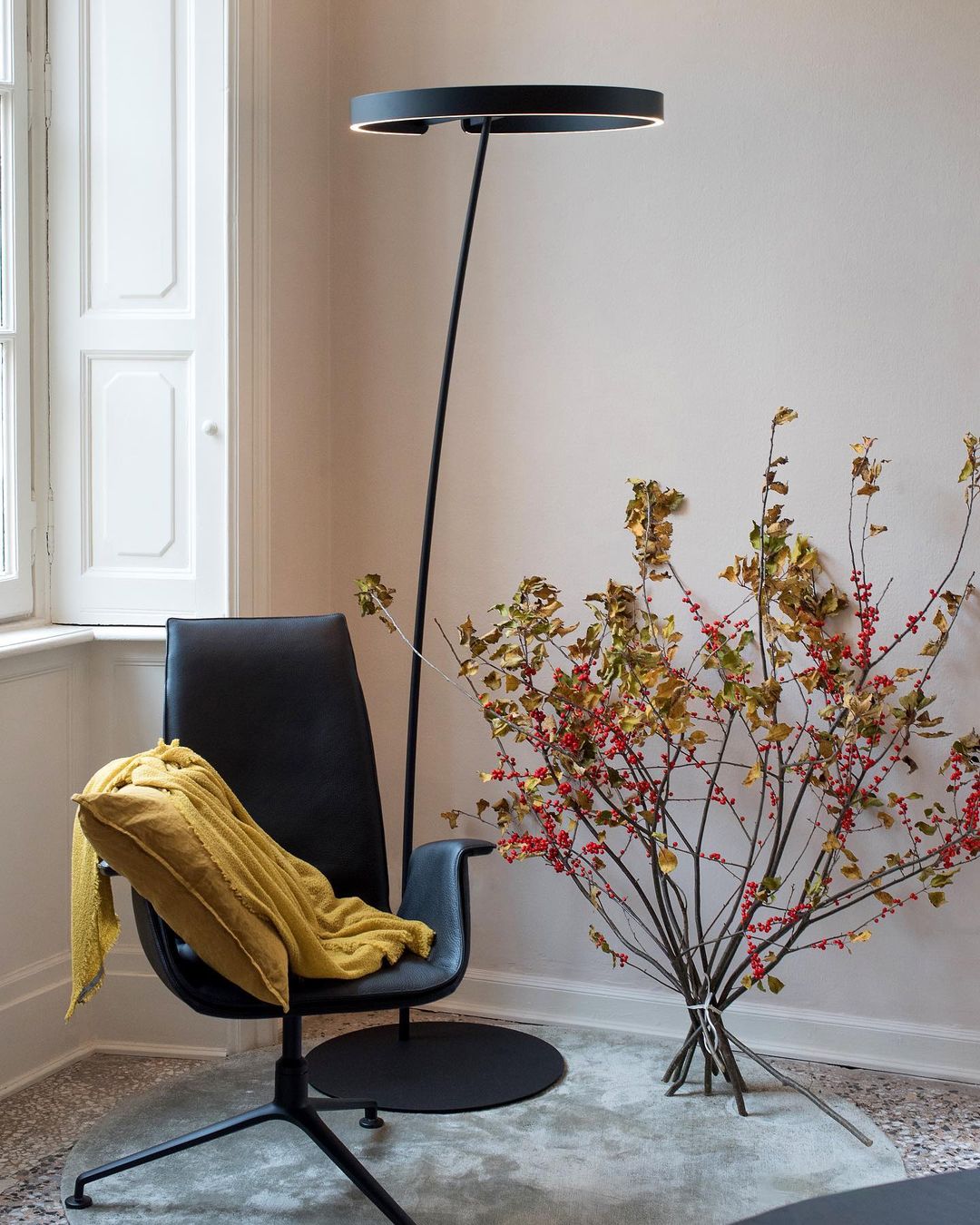 Ring Floor Lamp