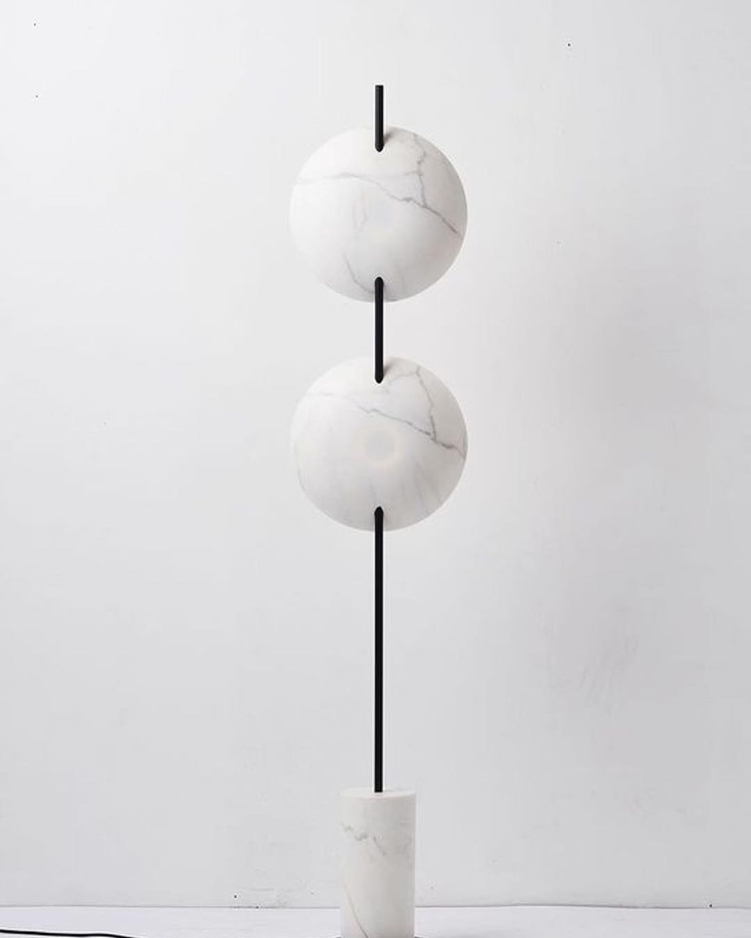 Saucer Marble Floor Lamp