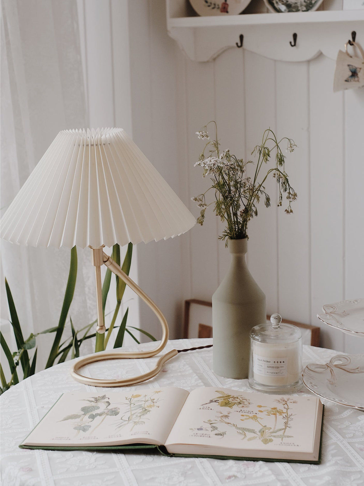 Model 306 Paper Table Lamp