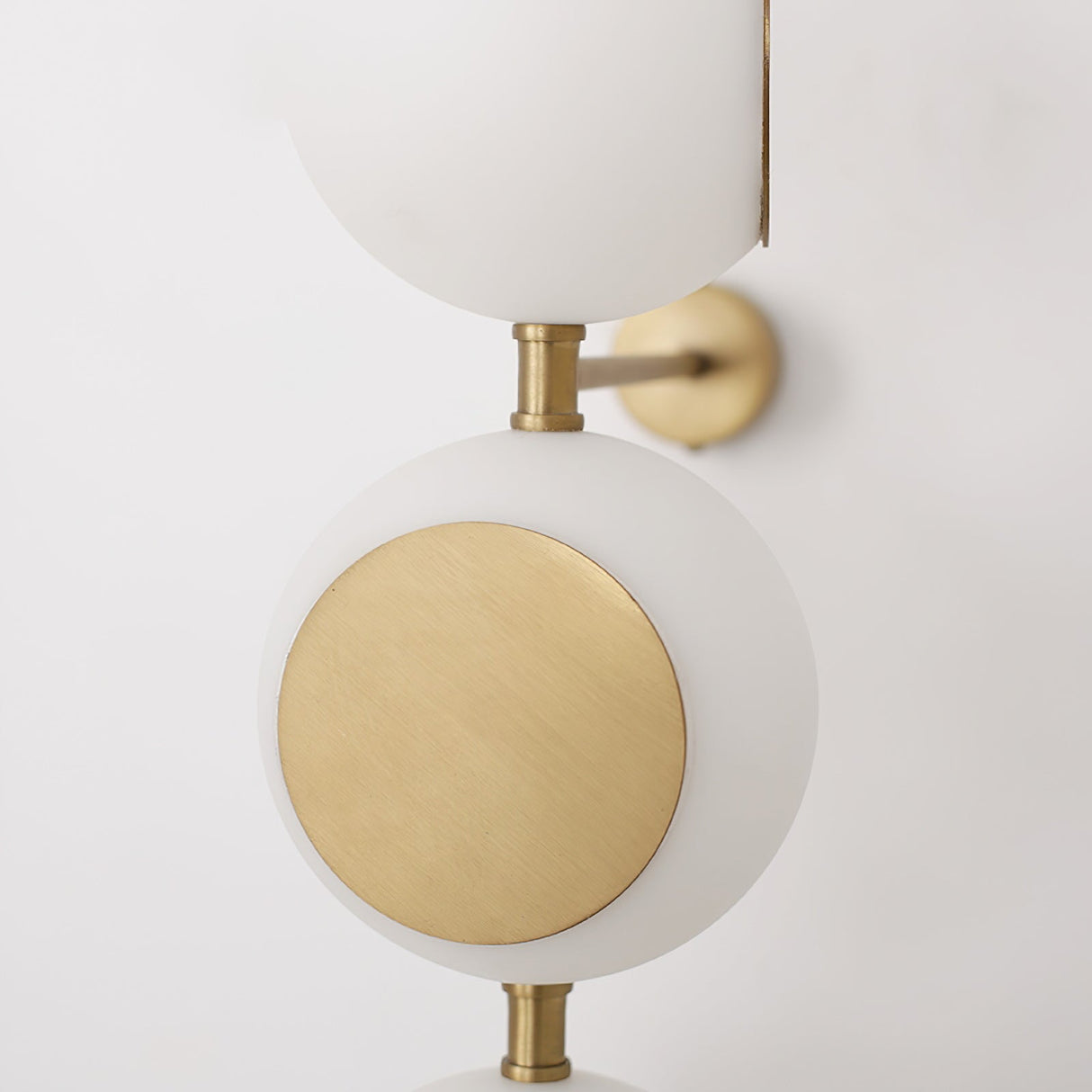 Modular Pearls Sconce