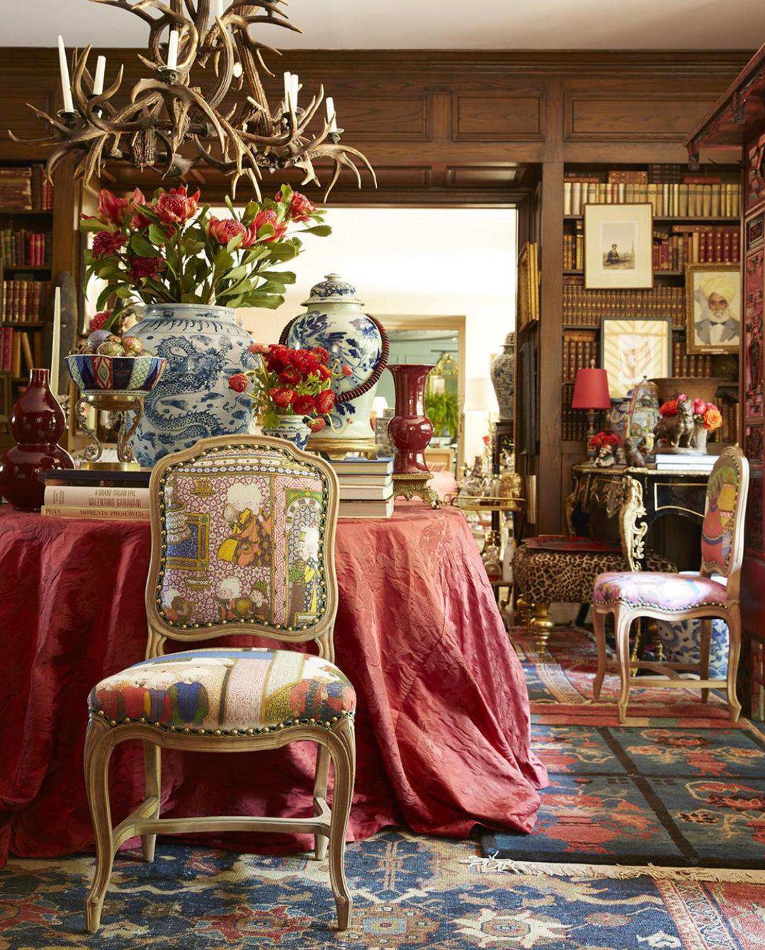 Narural Antlers Chandelier