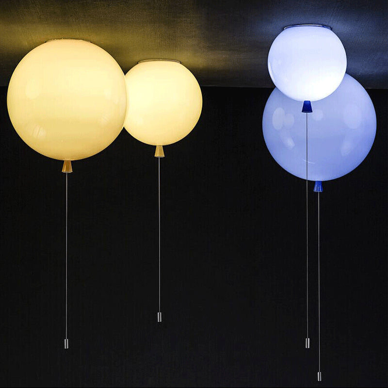 Balloon ceiling lamp