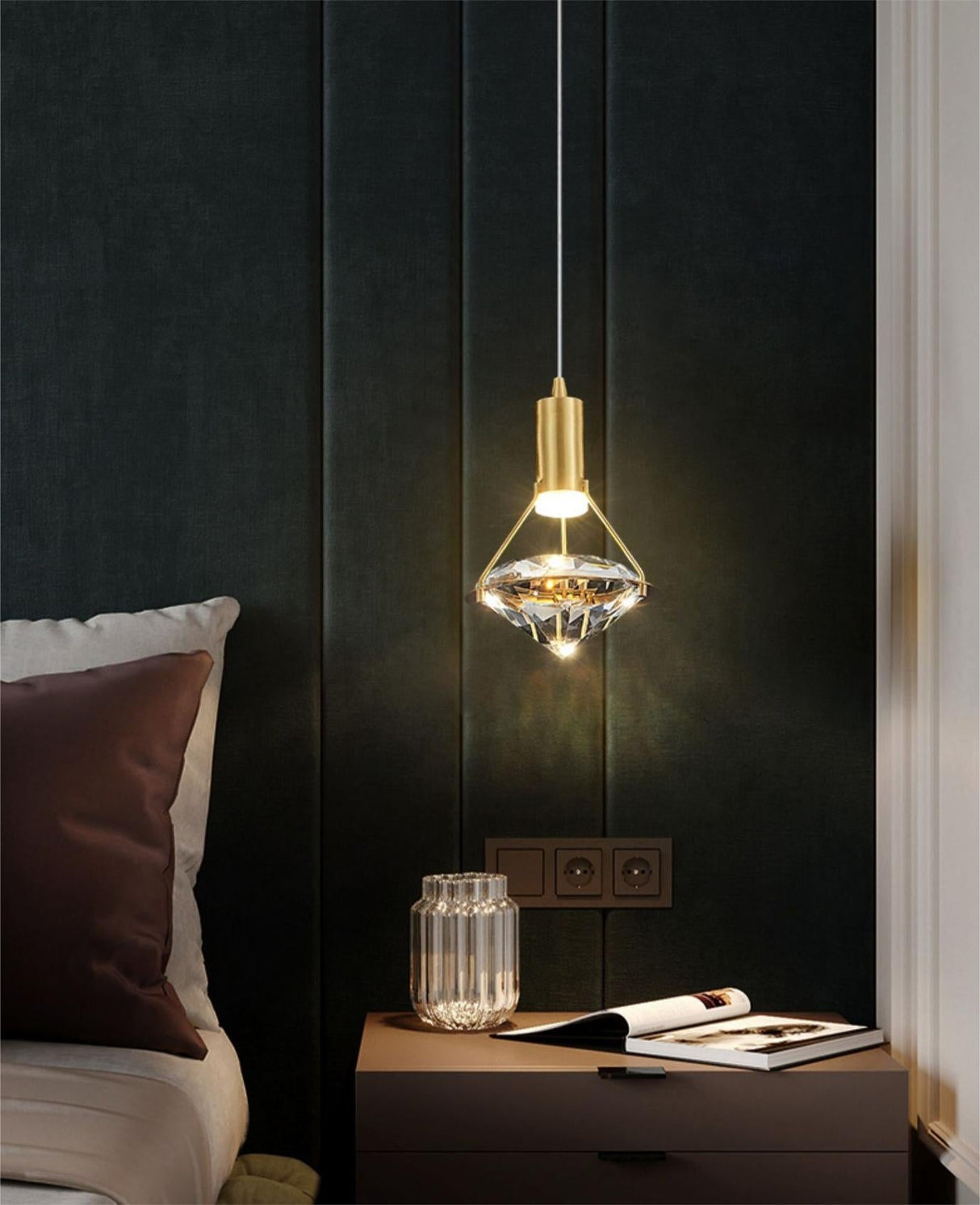 Diamond Carat Pendant Lamp