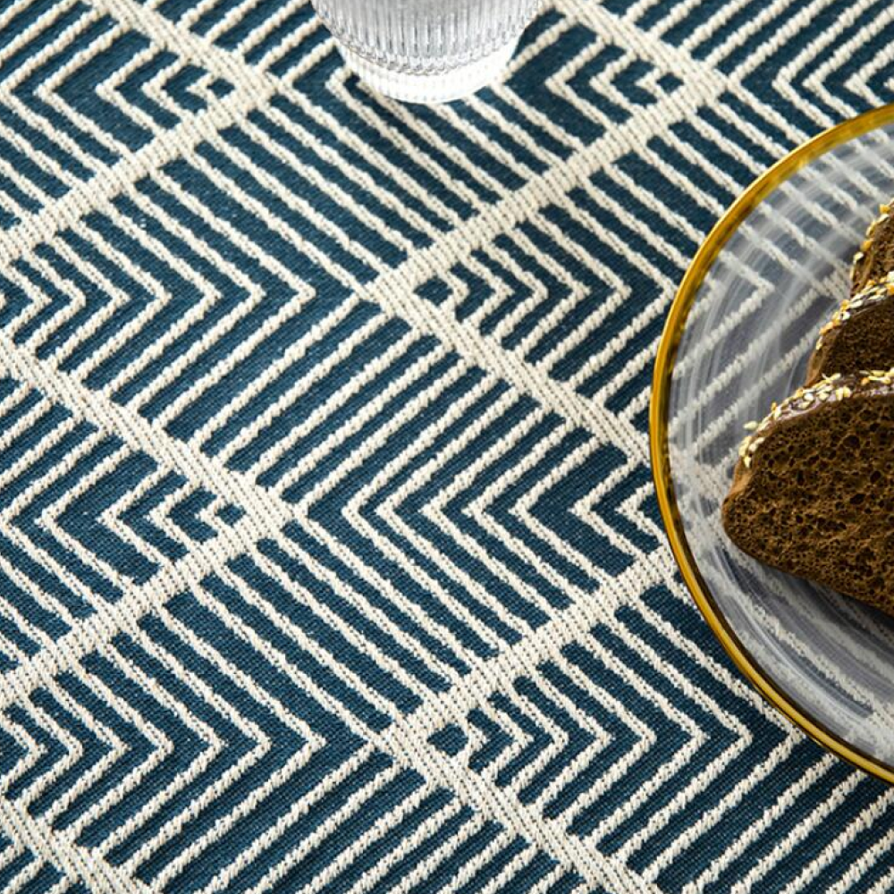 Gustav Jacquard Table Runner With Tassel