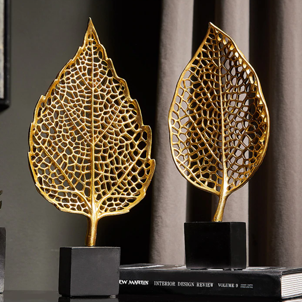 Mknono Gold Leaf Model Sculpture