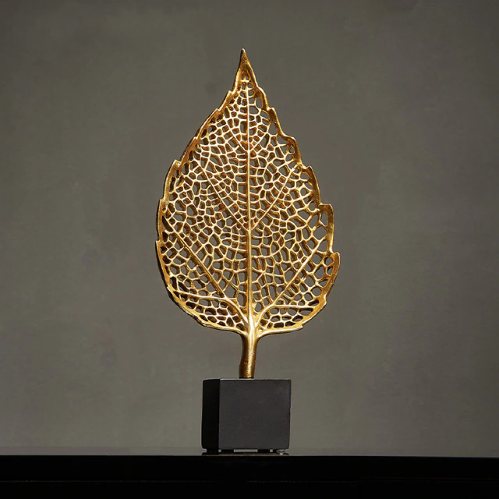 Mknono Gold Leaf Model Sculpture
