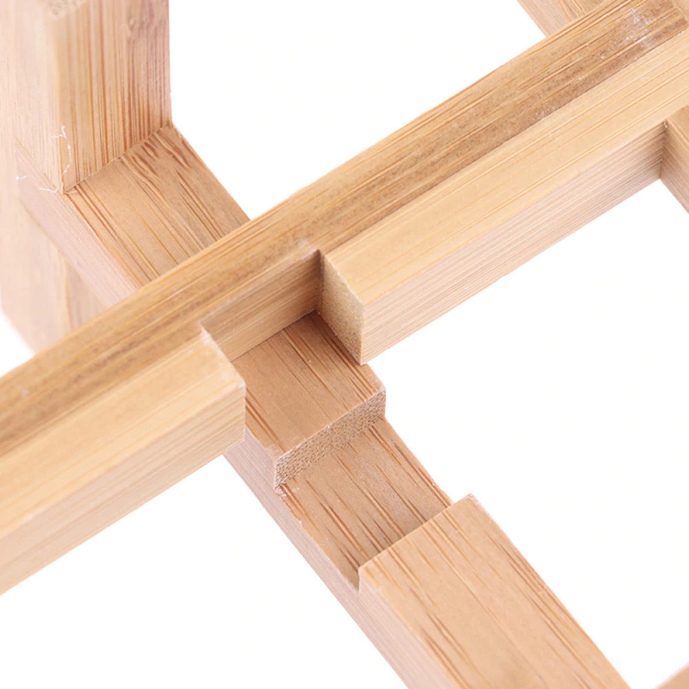 Dan Free Standing Plant Stand