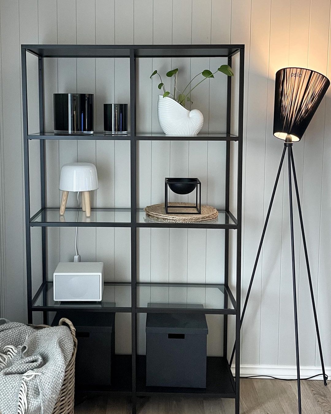 Modern Oslo Wood Floor Lamp