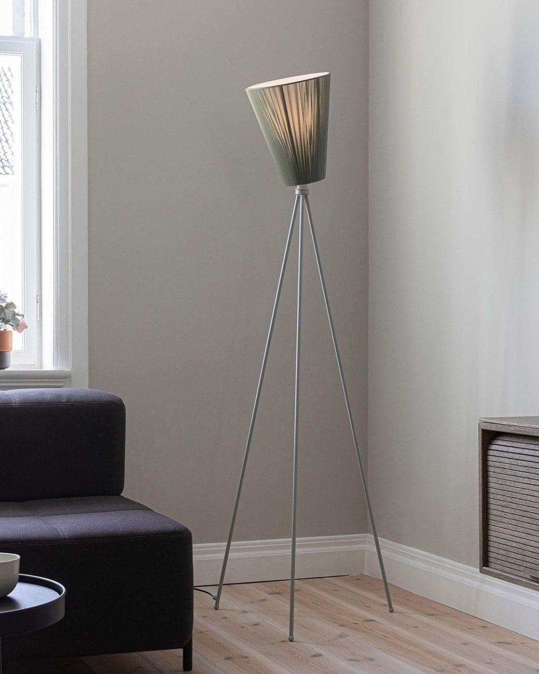 Modern Oslo Wood Floor Lamp