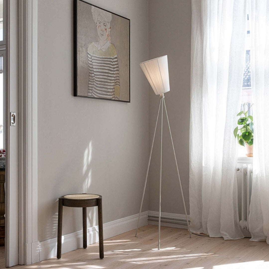 Modern Oslo Wood Floor Lamp