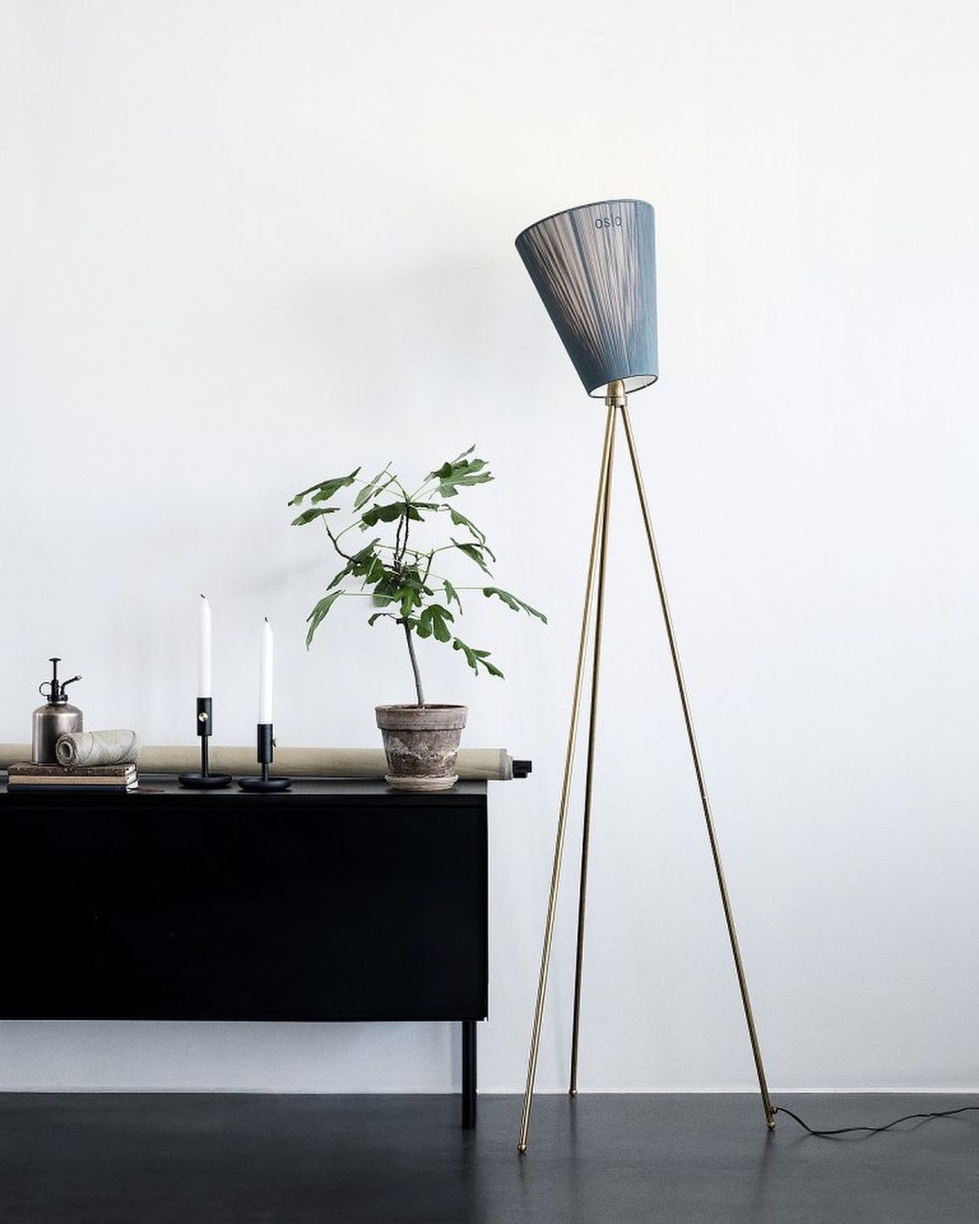 Modern Oslo Wood Floor Lamp